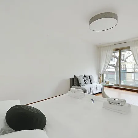 Lejlighed Superb Apartment- 2p Ternes - Av Wagam - Bail Mobilite *